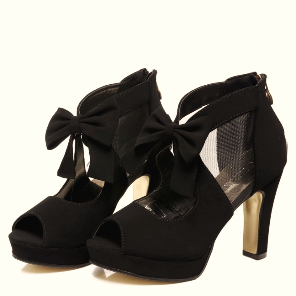 Womens black open toe high heels size 10. Never worn